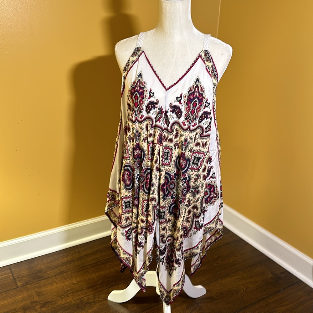 Suzanne Betro, 3X bandana tank top with ribbon straps.